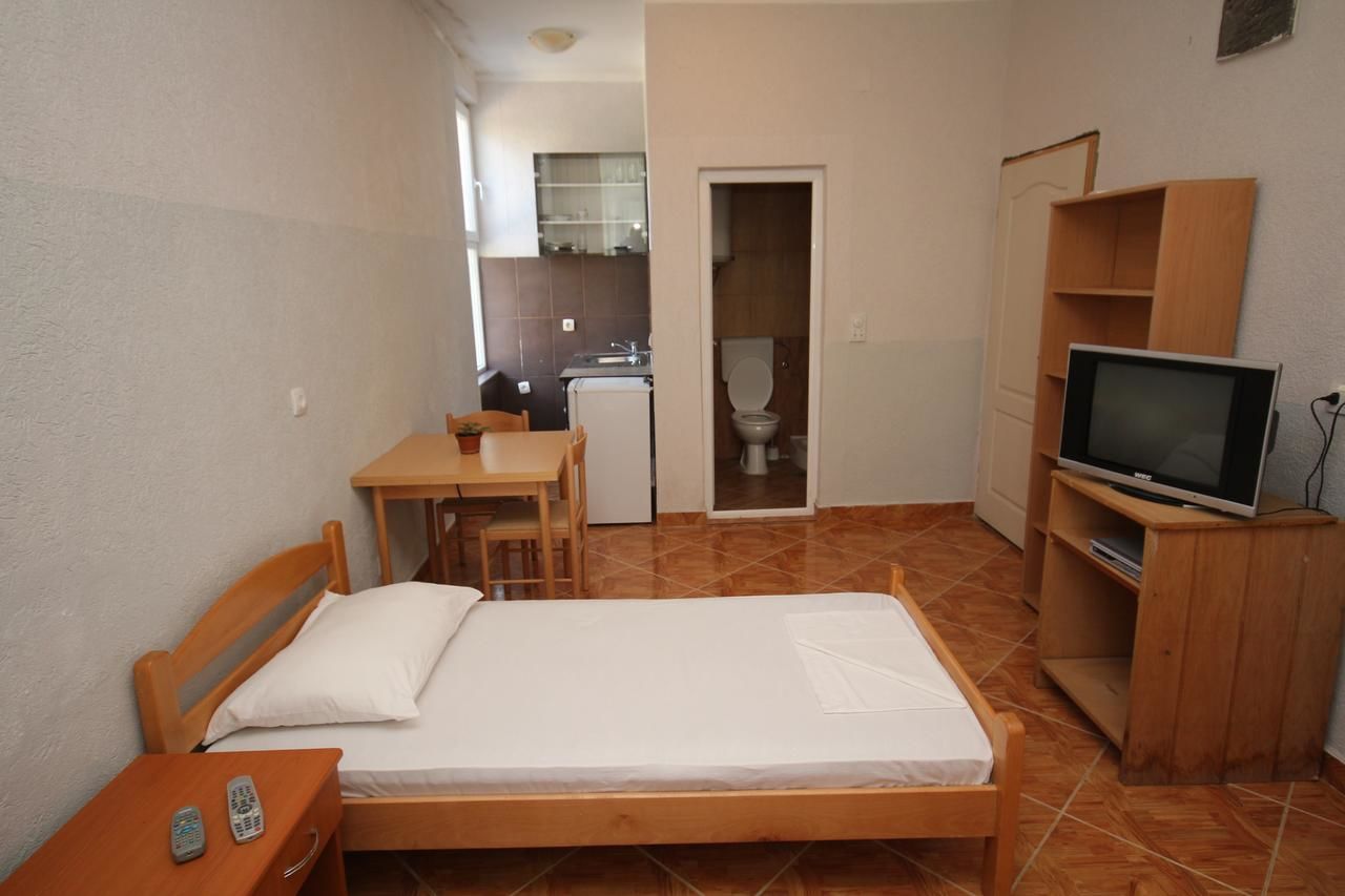 Апартаменты Apartments Dea Бар