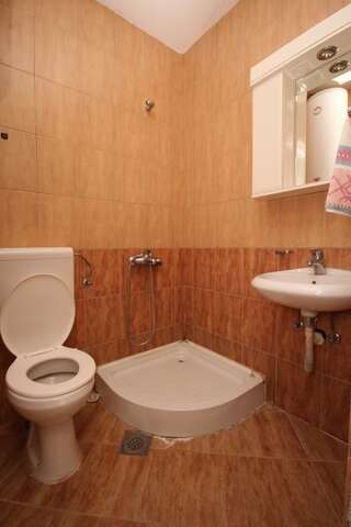 Апартаменты Apartments Dea Бар Номер-студио-41