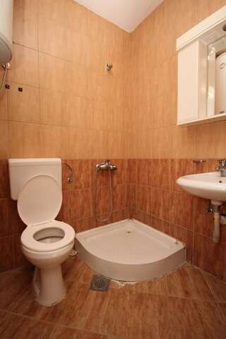 Апартаменты Apartments Dea Бар Номер-студио-42