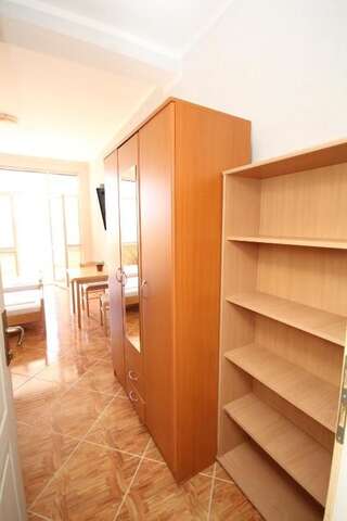Апартаменты Apartments Dea Бар Номер-студио-95